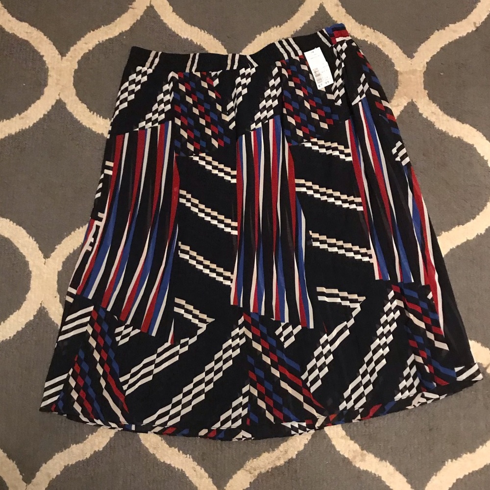 Pleated midi skirt